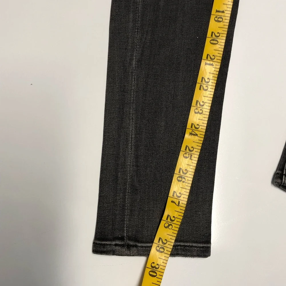 Express Women’s  leggings Jeans with Ripped Knee size 0R